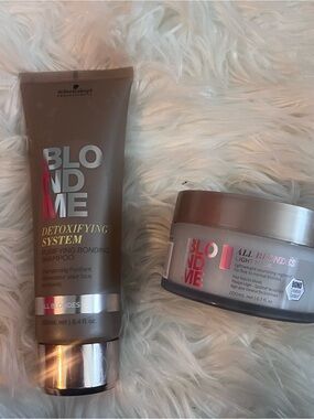 BlondMe Detoxifying System Shampoo - Silver/Gray Schwartzkopf